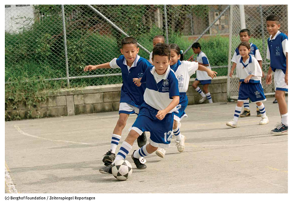 5. Kolumbien: Ball statt Revolver 5. Kolumbien: Ball statt Revolver