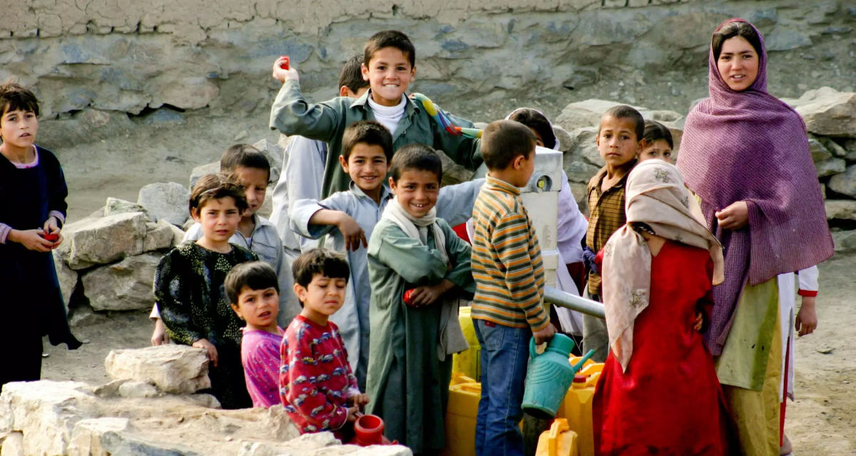 Kinder in Afghanistan | Wikimedia | jesus.ch | CC BY-SA 4.0