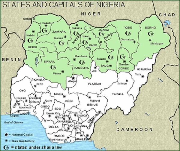 Map „Distribution of Religions" - Nigeria is divided into two: Christian south and Muslim north | Abbildung: SMIC Private School Map „Distribution of Religions" - Nigeria is divided into two: Christian south and Muslim north | Abbildung: SMIC Private School