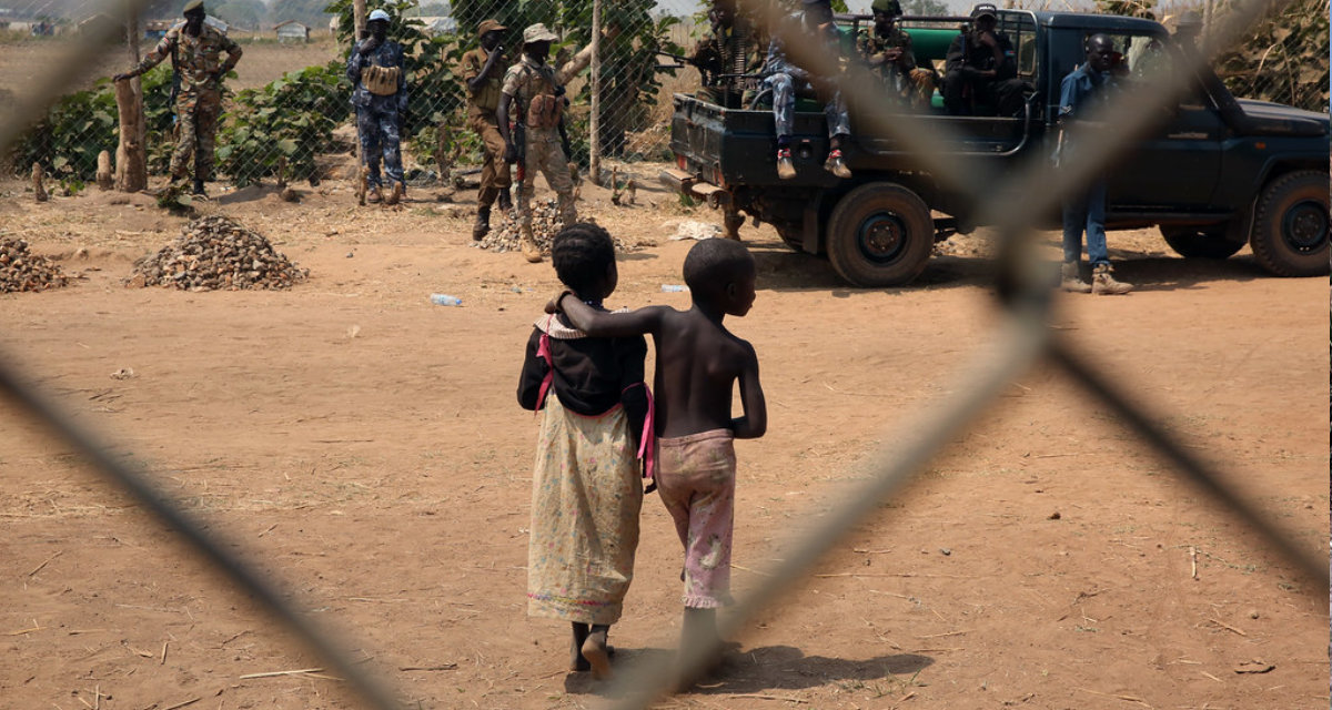 New UN peacekeeping base offers Yei community a path to peace and prosperity | flickr | UNMISS | CC BY-NC-ND 2.0 New UN peacekeeping base offers Yei community a path to peace and prosperity | flickr | UNMISS | CC BY-NC-ND 2.0