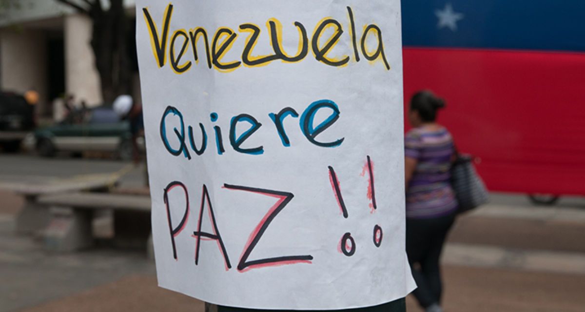 Protestplakat „Venezuela möchte Frieden" | Flickr | Wilfredor | CC BY-NC-ND 2.0 Protestplakat „Venezuela möchte Frieden" | Flickr | Wilfredor | CC BY-NC-ND 2.0