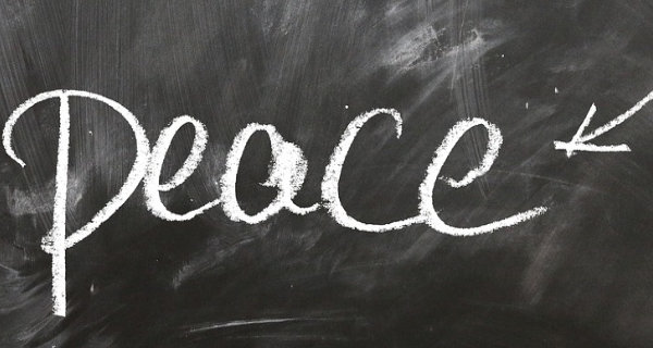 Tafel: Peace. Foto: geralt, Pixabay License